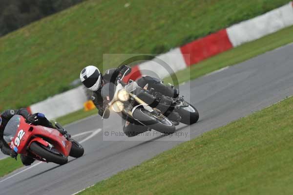 Motorcycle action photographs;Ty croes;anglesey;anglesey photographs;event digital images;eventdigitalimages;no limits trackday;peter wileman photography;trac mon;trackday;trackday digital images;trackday photos