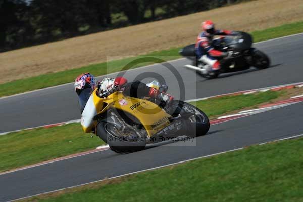 Motorcycle action photographs;Ty croes;anglesey;anglesey photographs;event digital images;eventdigitalimages;no limits trackday;peter wileman photography;trac mon;trackday;trackday digital images;trackday photos