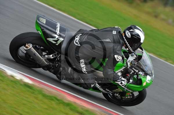 Motorcycle action photographs;Ty croes;anglesey;anglesey photographs;event digital images;eventdigitalimages;no limits trackday;peter wileman photography;trac mon;trackday;trackday digital images;trackday photos