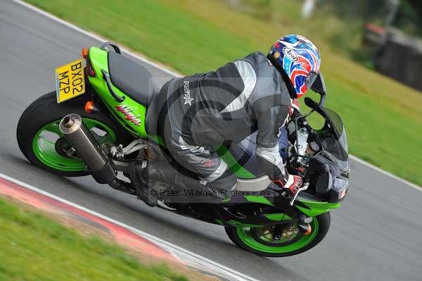 Motorcycle action photographs;Ty croes;anglesey;anglesey photographs;event digital images;eventdigitalimages;no limits trackday;peter wileman photography;trac mon;trackday;trackday digital images;trackday photos