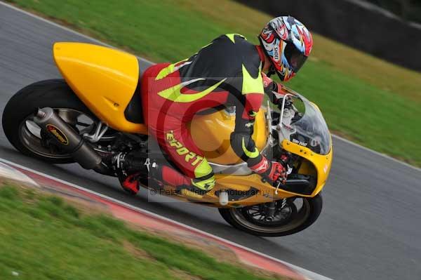 Motorcycle action photographs;Ty croes;anglesey;anglesey photographs;event digital images;eventdigitalimages;no limits trackday;peter wileman photography;trac mon;trackday;trackday digital images;trackday photos