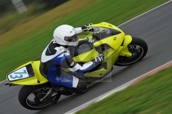 Motorcycle action photographs;Ty croes;anglesey;anglesey photographs;event digital images;eventdigitalimages;no limits trackday;peter wileman photography;trac mon;trackday;trackday digital images;trackday photos