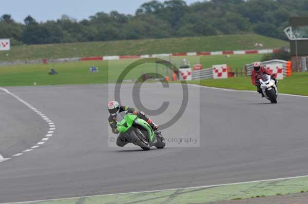Motorcycle action photographs;Ty croes;anglesey;anglesey photographs;event digital images;eventdigitalimages;no limits trackday;peter wileman photography;trac mon;trackday;trackday digital images;trackday photos