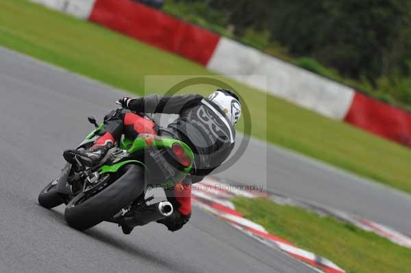 Motorcycle action photographs;Ty croes;anglesey;anglesey photographs;event digital images;eventdigitalimages;no limits trackday;peter wileman photography;trac mon;trackday;trackday digital images;trackday photos