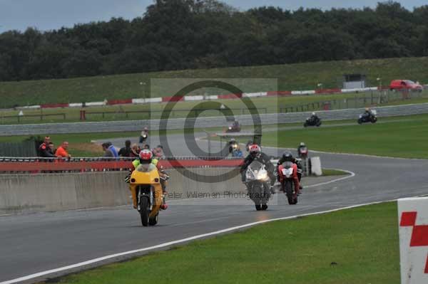 Motorcycle action photographs;Ty croes;anglesey;anglesey photographs;event digital images;eventdigitalimages;no limits trackday;peter wileman photography;trac mon;trackday;trackday digital images;trackday photos