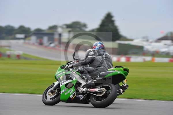 Motorcycle action photographs;Ty croes;anglesey;anglesey photographs;event digital images;eventdigitalimages;no limits trackday;peter wileman photography;trac mon;trackday;trackday digital images;trackday photos