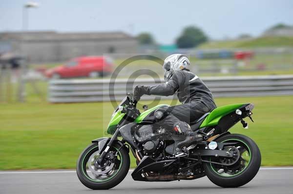 Motorcycle action photographs;Ty croes;anglesey;anglesey photographs;event digital images;eventdigitalimages;no limits trackday;peter wileman photography;trac mon;trackday;trackday digital images;trackday photos