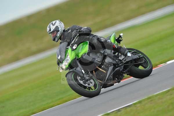 Motorcycle action photographs;Ty croes;anglesey;anglesey photographs;event digital images;eventdigitalimages;no limits trackday;peter wileman photography;trac mon;trackday;trackday digital images;trackday photos
