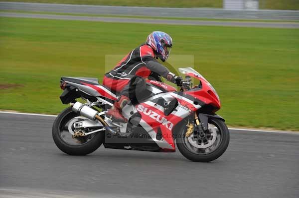 Motorcycle action photographs;Ty croes;anglesey;anglesey photographs;event digital images;eventdigitalimages;no limits trackday;peter wileman photography;trac mon;trackday;trackday digital images;trackday photos