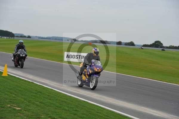 Motorcycle action photographs;Ty croes;anglesey;anglesey photographs;event digital images;eventdigitalimages;no limits trackday;peter wileman photography;trac mon;trackday;trackday digital images;trackday photos