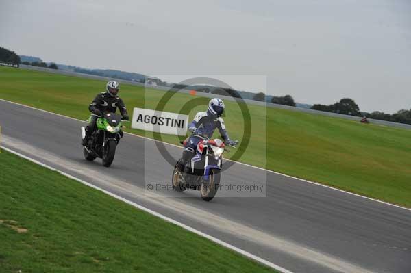 Motorcycle action photographs;Ty croes;anglesey;anglesey photographs;event digital images;eventdigitalimages;no limits trackday;peter wileman photography;trac mon;trackday;trackday digital images;trackday photos