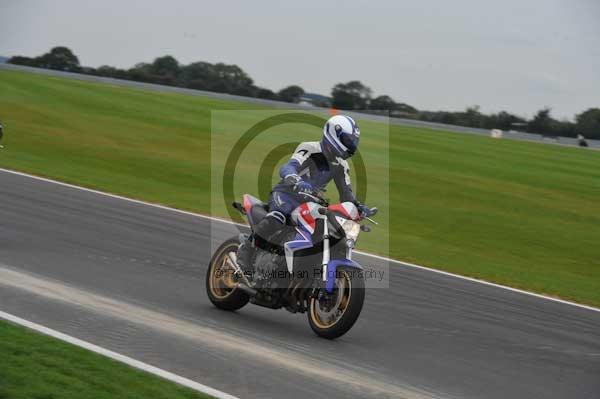 Motorcycle action photographs;Ty croes;anglesey;anglesey photographs;event digital images;eventdigitalimages;no limits trackday;peter wileman photography;trac mon;trackday;trackday digital images;trackday photos