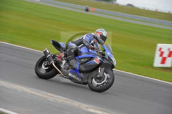 Motorcycle action photographs;Ty croes;anglesey;anglesey photographs;event digital images;eventdigitalimages;no limits trackday;peter wileman photography;trac mon;trackday;trackday digital images;trackday photos