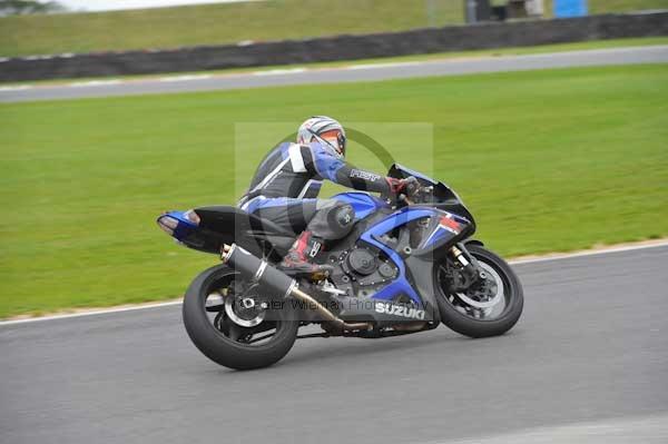 Motorcycle action photographs;Ty croes;anglesey;anglesey photographs;event digital images;eventdigitalimages;no limits trackday;peter wileman photography;trac mon;trackday;trackday digital images;trackday photos