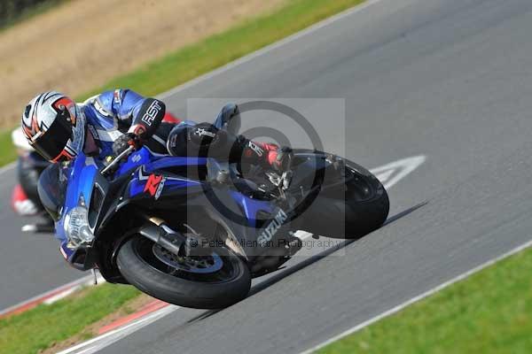 Motorcycle action photographs;Ty croes;anglesey;anglesey photographs;event digital images;eventdigitalimages;no limits trackday;peter wileman photography;trac mon;trackday;trackday digital images;trackday photos