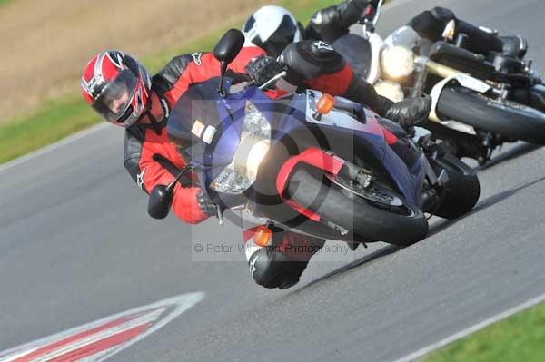 Motorcycle action photographs;Ty croes;anglesey;anglesey photographs;event digital images;eventdigitalimages;no limits trackday;peter wileman photography;trac mon;trackday;trackday digital images;trackday photos