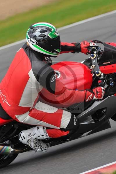 Motorcycle action photographs;Ty croes;anglesey;anglesey photographs;event digital images;eventdigitalimages;no limits trackday;peter wileman photography;trac mon;trackday;trackday digital images;trackday photos