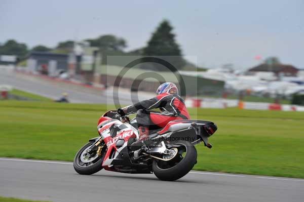 Motorcycle action photographs;Ty croes;anglesey;anglesey photographs;event digital images;eventdigitalimages;no limits trackday;peter wileman photography;trac mon;trackday;trackday digital images;trackday photos
