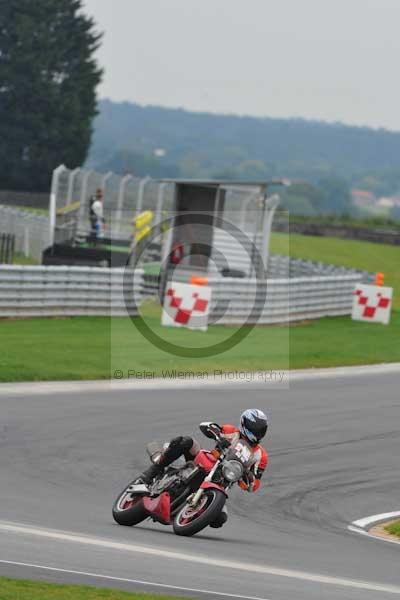 Motorcycle action photographs;Ty croes;anglesey;anglesey photographs;event digital images;eventdigitalimages;no limits trackday;peter wileman photography;trac mon;trackday;trackday digital images;trackday photos