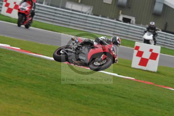Motorcycle action photographs;Ty croes;anglesey;anglesey photographs;event digital images;eventdigitalimages;no limits trackday;peter wileman photography;trac mon;trackday;trackday digital images;trackday photos