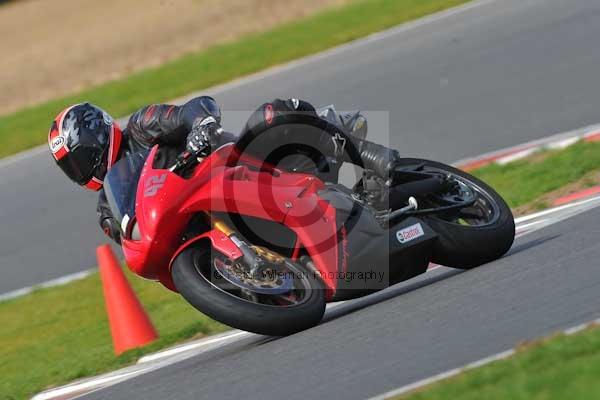 Motorcycle action photographs;Ty croes;anglesey;anglesey photographs;event digital images;eventdigitalimages;no limits trackday;peter wileman photography;trac mon;trackday;trackday digital images;trackday photos