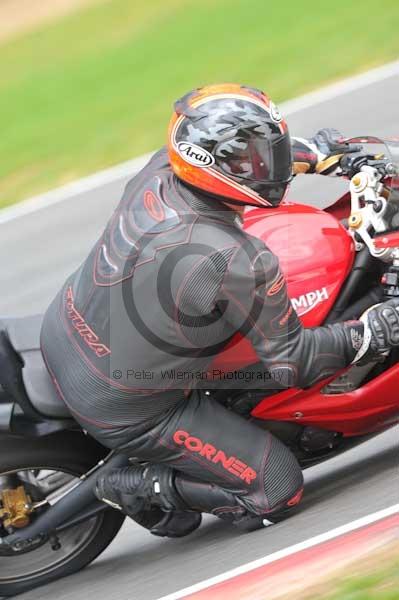 Motorcycle action photographs;Ty croes;anglesey;anglesey photographs;event digital images;eventdigitalimages;no limits trackday;peter wileman photography;trac mon;trackday;trackday digital images;trackday photos