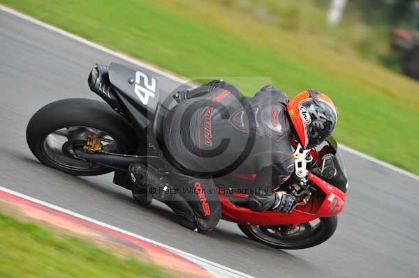 Motorcycle action photographs;Ty croes;anglesey;anglesey photographs;event digital images;eventdigitalimages;no limits trackday;peter wileman photography;trac mon;trackday;trackday digital images;trackday photos