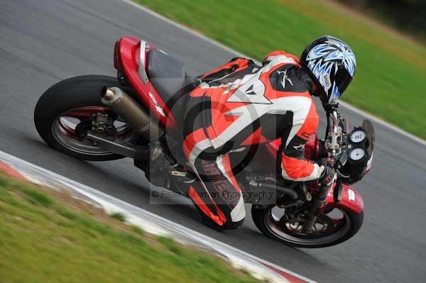 Motorcycle action photographs;Ty croes;anglesey;anglesey photographs;event digital images;eventdigitalimages;no limits trackday;peter wileman photography;trac mon;trackday;trackday digital images;trackday photos