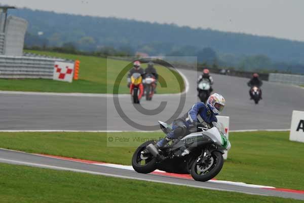 Motorcycle action photographs;Ty croes;anglesey;anglesey photographs;event digital images;eventdigitalimages;no limits trackday;peter wileman photography;trac mon;trackday;trackday digital images;trackday photos