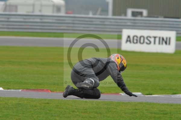 Motorcycle action photographs;Ty croes;anglesey;anglesey photographs;event digital images;eventdigitalimages;no limits trackday;peter wileman photography;trac mon;trackday;trackday digital images;trackday photos