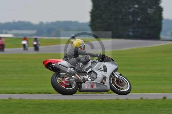 Motorcycle action photographs;Ty croes;anglesey;anglesey photographs;event digital images;eventdigitalimages;no limits trackday;peter wileman photography;trac mon;trackday;trackday digital images;trackday photos