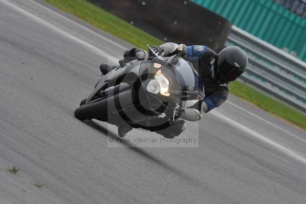 Motorcycle action photographs;Ty croes;anglesey;anglesey photographs;event digital images;eventdigitalimages;no limits trackday;peter wileman photography;trac mon;trackday;trackday digital images;trackday photos