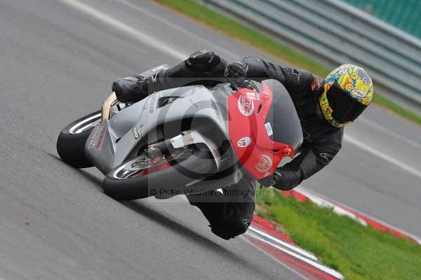 Motorcycle action photographs;Ty croes;anglesey;anglesey photographs;event digital images;eventdigitalimages;no limits trackday;peter wileman photography;trac mon;trackday;trackday digital images;trackday photos