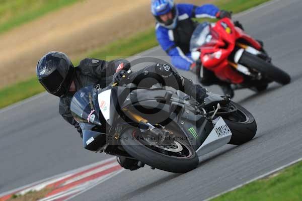Motorcycle action photographs;Ty croes;anglesey;anglesey photographs;event digital images;eventdigitalimages;no limits trackday;peter wileman photography;trac mon;trackday;trackday digital images;trackday photos