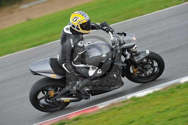 Motorcycle action photographs;Ty croes;anglesey;anglesey photographs;event digital images;eventdigitalimages;no limits trackday;peter wileman photography;trac mon;trackday;trackday digital images;trackday photos