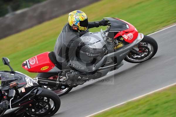 Motorcycle action photographs;Ty croes;anglesey;anglesey photographs;event digital images;eventdigitalimages;no limits trackday;peter wileman photography;trac mon;trackday;trackday digital images;trackday photos