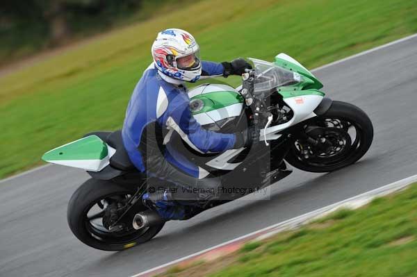 Motorcycle action photographs;Ty croes;anglesey;anglesey photographs;event digital images;eventdigitalimages;no limits trackday;peter wileman photography;trac mon;trackday;trackday digital images;trackday photos