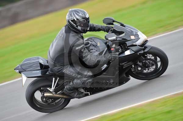 Motorcycle action photographs;Ty croes;anglesey;anglesey photographs;event digital images;eventdigitalimages;no limits trackday;peter wileman photography;trac mon;trackday;trackday digital images;trackday photos