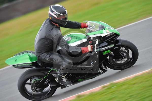 Motorcycle action photographs;Ty croes;anglesey;anglesey photographs;event digital images;eventdigitalimages;no limits trackday;peter wileman photography;trac mon;trackday;trackday digital images;trackday photos