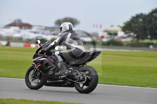 Motorcycle action photographs;Ty croes;anglesey;anglesey photographs;event digital images;eventdigitalimages;no limits trackday;peter wileman photography;trac mon;trackday;trackday digital images;trackday photos