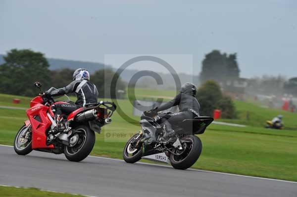 Motorcycle action photographs;Ty croes;anglesey;anglesey photographs;event digital images;eventdigitalimages;no limits trackday;peter wileman photography;trac mon;trackday;trackday digital images;trackday photos