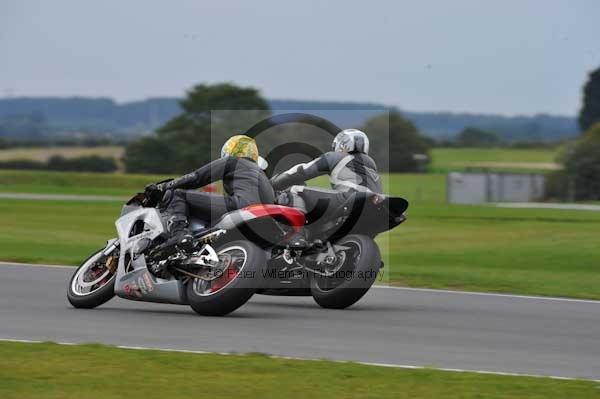 Motorcycle action photographs;Ty croes;anglesey;anglesey photographs;event digital images;eventdigitalimages;no limits trackday;peter wileman photography;trac mon;trackday;trackday digital images;trackday photos