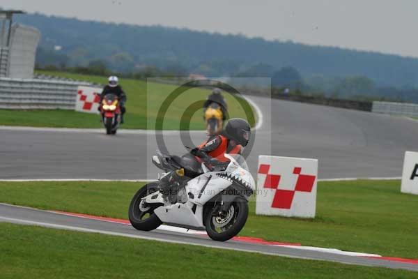 Motorcycle action photographs;Ty croes;anglesey;anglesey photographs;event digital images;eventdigitalimages;no limits trackday;peter wileman photography;trac mon;trackday;trackday digital images;trackday photos