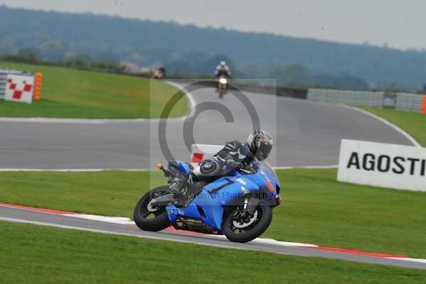 Motorcycle action photographs;Ty croes;anglesey;anglesey photographs;event digital images;eventdigitalimages;no limits trackday;peter wileman photography;trac mon;trackday;trackday digital images;trackday photos
