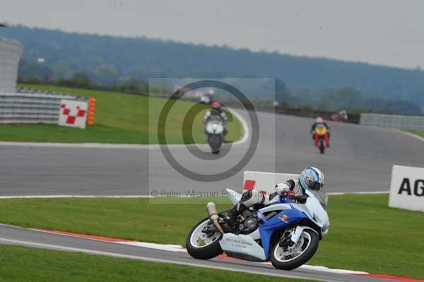 Motorcycle action photographs;Ty croes;anglesey;anglesey photographs;event digital images;eventdigitalimages;no limits trackday;peter wileman photography;trac mon;trackday;trackday digital images;trackday photos