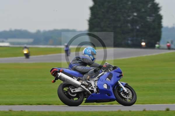 Motorcycle action photographs;Ty croes;anglesey;anglesey photographs;event digital images;eventdigitalimages;no limits trackday;peter wileman photography;trac mon;trackday;trackday digital images;trackday photos
