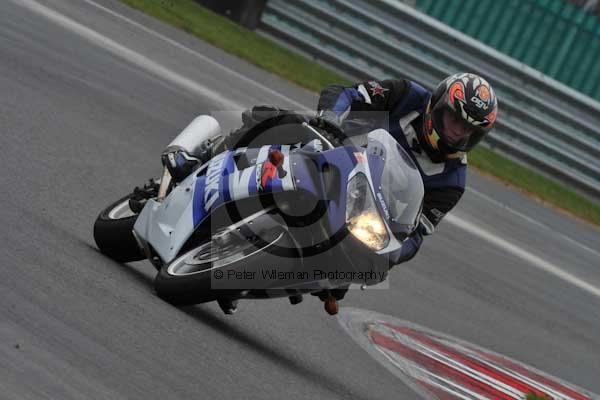 Motorcycle action photographs;Ty croes;anglesey;anglesey photographs;event digital images;eventdigitalimages;no limits trackday;peter wileman photography;trac mon;trackday;trackday digital images;trackday photos