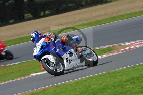 Motorcycle action photographs;Ty croes;anglesey;anglesey photographs;event digital images;eventdigitalimages;no limits trackday;peter wileman photography;trac mon;trackday;trackday digital images;trackday photos