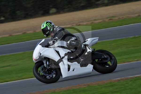 Motorcycle action photographs;Ty croes;anglesey;anglesey photographs;event digital images;eventdigitalimages;no limits trackday;peter wileman photography;trac mon;trackday;trackday digital images;trackday photos