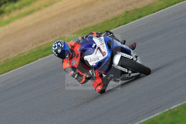 Motorcycle action photographs;Ty croes;anglesey;anglesey photographs;event digital images;eventdigitalimages;no limits trackday;peter wileman photography;trac mon;trackday;trackday digital images;trackday photos